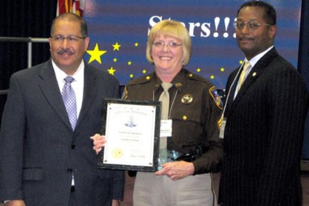 Kids &amp; Cops Recognized as 2010 Community Star by DEA and City of Houston