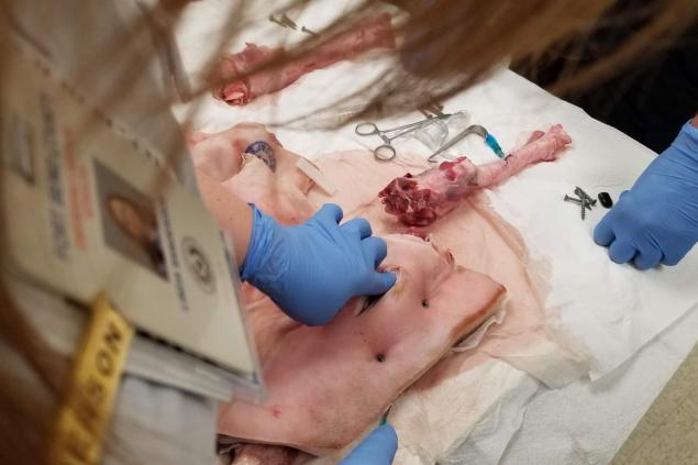 Employees training in self-defense